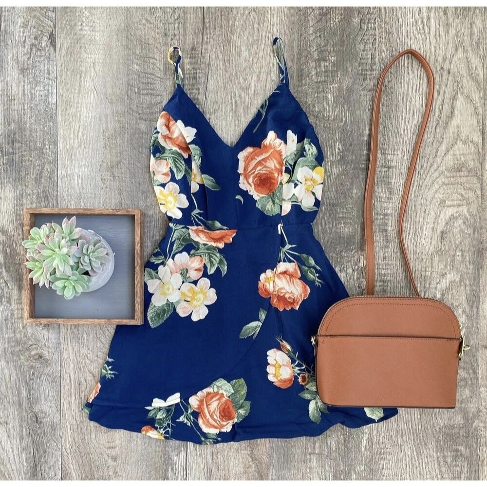 Love Tree Navy Floral Sundress Cute Brunch Summer Dress Mini Sz Large (M06)